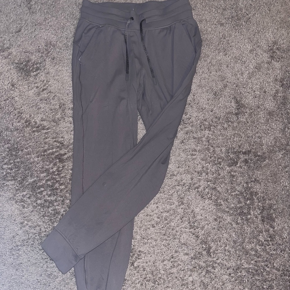 Lululemon ready to rulu size 10 joggers.